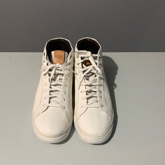 Men’s Ugg’s size 8 - Picture 1 of 6